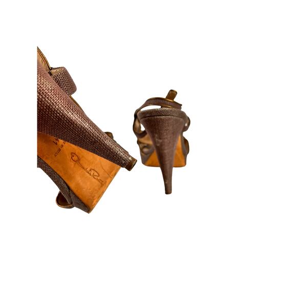 OSCAR DE LA RENTA Bejeweled Open Toe Sandal 11 - Picture 10 of 12